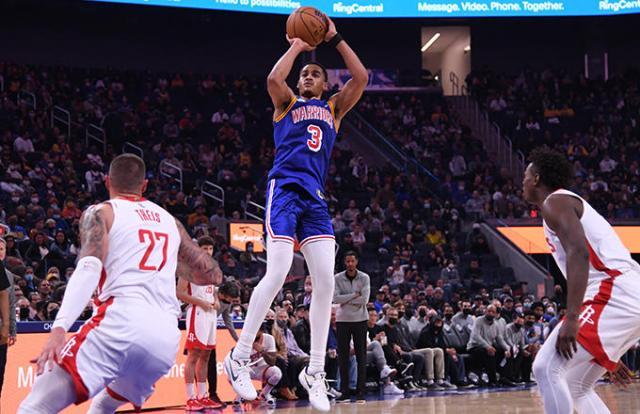 普尔小佩顿扛起重任 勇士8胜1负库里开启养生模式