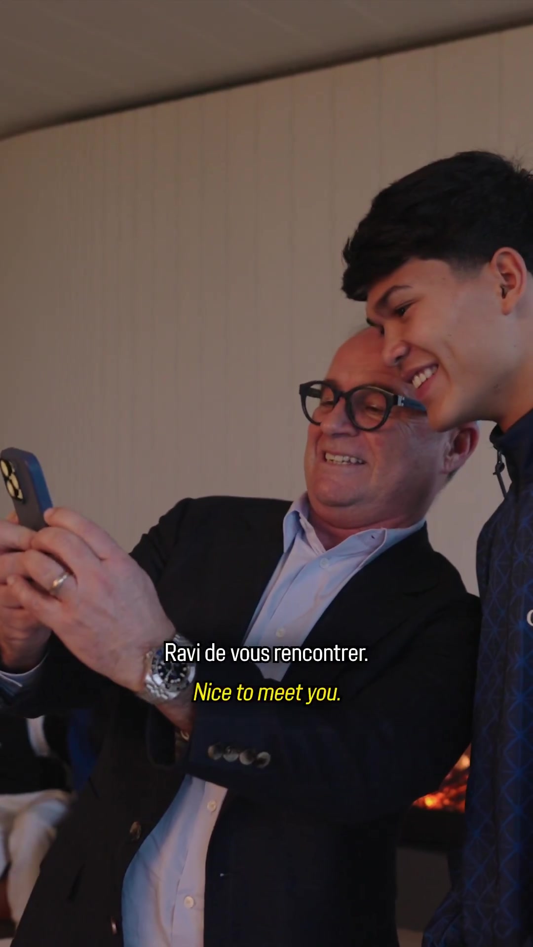 好博体育-纳赛尔视频通话欢迎德罗：很期待见面，你需要努力训练专注于足球